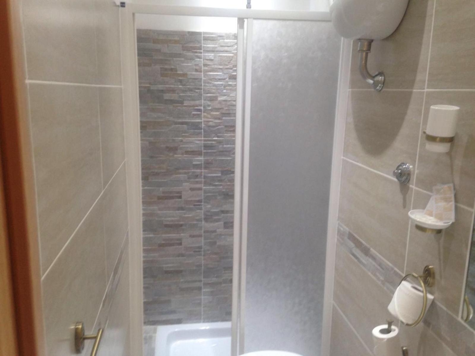 Guest House Hola Roma Ngoại thất bức ảnh
