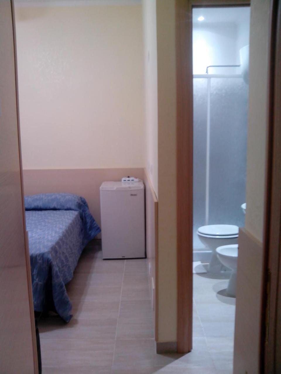 Guest House Hola Roma Ngoại thất bức ảnh
