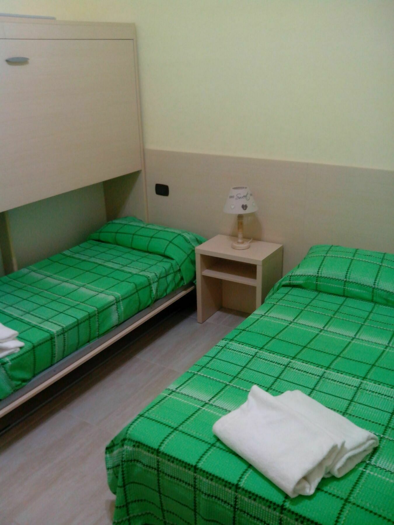Guest House Hola Roma Ngoại thất bức ảnh